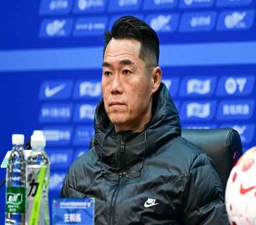 湖人迎战老,鹰评论,詹姆斯戴维,狗万官网,体育资讯平台,足球赛事信息,篮球赛事资讯,娱乐资讯