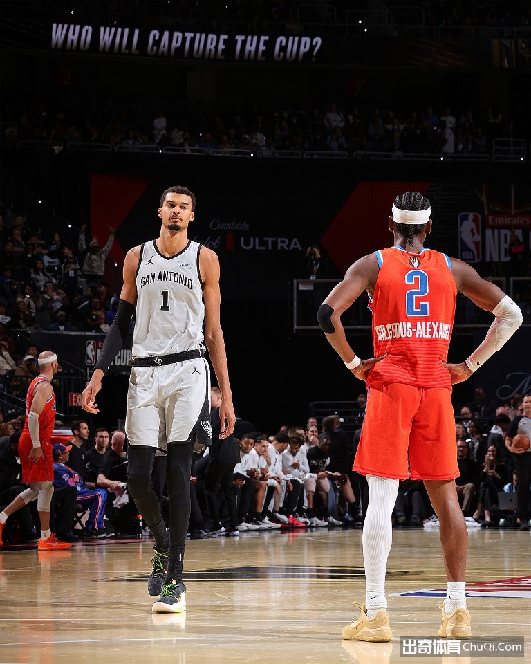 湖人迎战老,鹰评论,詹姆斯戴维,狗万官网,体育资讯平台,足球赛事信息,篮球赛事资讯,娱乐资讯