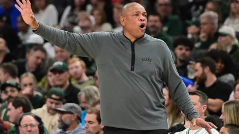 内马尔转投桑托斯，巴黎生涯落幕开启新征程