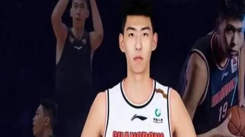 巴西对决埃及：世界杯终极对决，桑巴军团能否逆袭夺冠